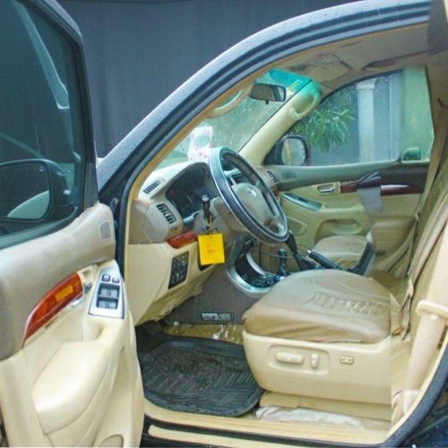 PRADO 100 NOIR 2c
